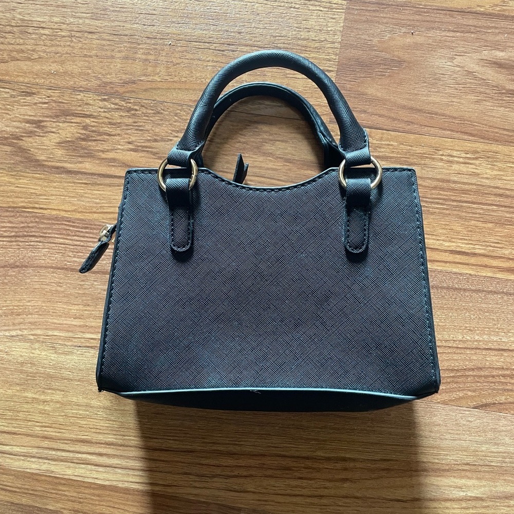 Elegant Black Handbag